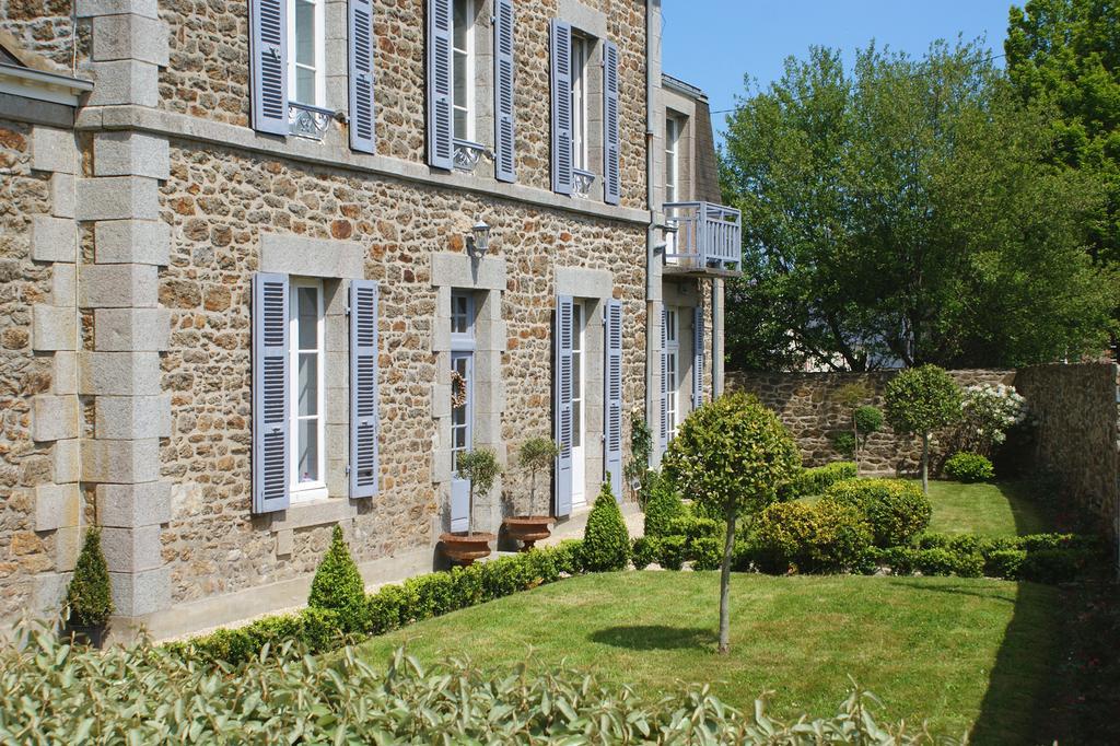 La Gougeonnais Hotel La Richardais Exterior photo